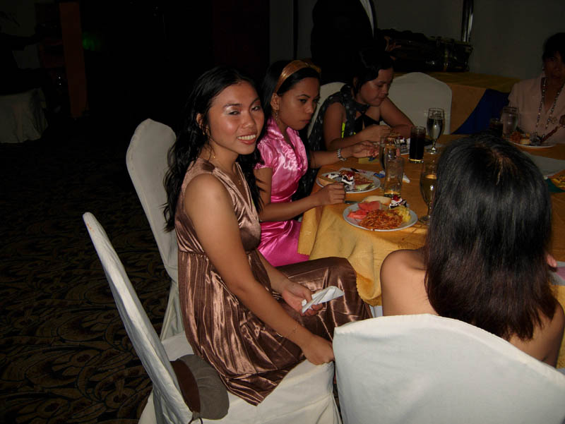 Philippine-Women-9308